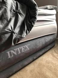 I Have Long Thought That All Air Mattresses Are Terrible And Deflate Overnight But This 19 Intex Queen Has Been Slept On For Two Months Without Needing More A Intex Air