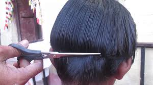 The mushroom haircut (aka the bowl cut) is back and if you're not convinced yet, here's 16 cool bowl cut hairstyles to prove it. Mushroom Haircut Youtube