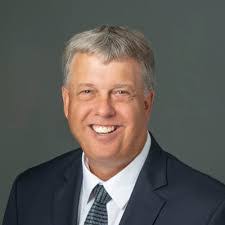 Steve Henke's Instagram, Twitter & Facebook