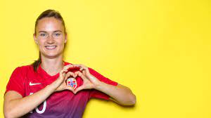 Last season his average was 0.5 goals per game, he scored 1 goals in 2 club matches. Fifa Frauen Wm 2019 Nachrichten Humpelnde Hansen Zeigt Herz Fifa Com