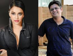 Swara bhaskar is an indian film actress known for her works in bollywood films. Swara Bhaskar Biography Weight Age Size Family Affair Lifestyle