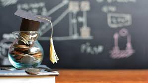 Service gratuit de réparation par des agents du crous. Bourse Etudiante Derniers Jours Pour Faire Sa Demande Au Crous Le Figaro Etudiant