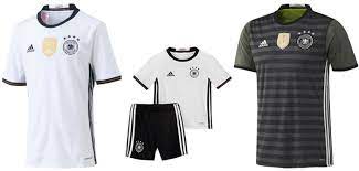 Em deutschland trikot das trikot kann in den größen s / m / l / xl / xxl geliefert werden. Fur Kids Em 2016 Deutschland Trikot In Kindergrossen Fooneo Fussball
