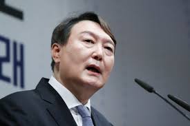 디지틀조선은 이동훈 전 조선일보 논설위원이 윤석열 대선캠프에 대변인으로 합류하면서 윤석열 테마주로 편입했다. ìœ¤ì„ì—´ ì¶œë§ˆì„ ì–¸ì— å°¹ í…Œë§ˆì£¼ ì¤„ì¤„ì´ í•˜ë½ ë§¤ì¼ê²½ì œ