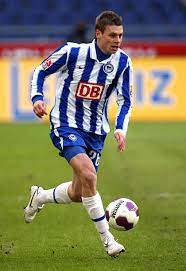 W wyjściowej jedenastce gospodarzy znalazł się łukasz piszczek. Pin By Tania Buhr On Hertha Berlin Photo Pictures