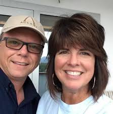 Gerald and Donna Wolfe by Lori Wise