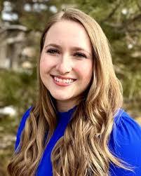 Kelley Crowley's Instagram, Twitter & Facebook