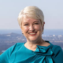 Epic Pharmacy: How Cathie Reid went from typing class to a $550m fortune