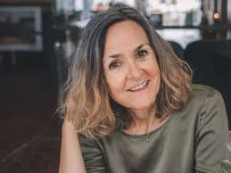 Penzberger Stadtbücherei bekommt 4800 Euro für Autorinnenlesung