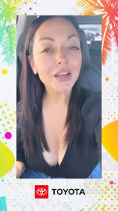 ☀️Calienta motores este verano en tu concesionario Toyota con una nueva  Rav4 aventurera.🌄 Adivina a dónde va Sandra Peña en su próxima aventura en  su nueva Rav4 y podrías ganar mil dólares para tu ...