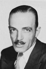 Miss Pinkerton (1932)