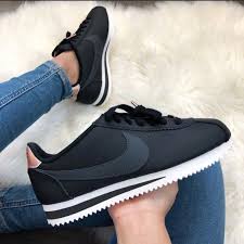 The soles should allow your foot change direction quickly and you should have plenty of padding and cushioning to ensure proper. Target Womens Shoes Id 9617234919 Nike Classic Cortez Leather Nike Fashion Sneakers Sneakers Fashion