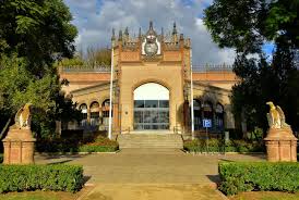 Le real madrid a officialisé sa liste de joueurs convoqués pour affronter séville en liga, ce dimanche 9 mai (21h). Pavilion Real In Maria Luisa Park In Seville Spain Encircle Photos