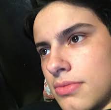 ella stinson (@ellastinson_)