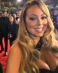 Honey 💕 You see my post, and you can't even say hi... or maybe you don't  love me anymore 💔 It's me, Mariah Carey, and I just want you to know that