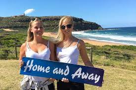 It commenced in january, 1988, and is still on tv's this present day. Offizielle Home And Away Fuhrung In Palm Beach 2021 Sydney Tiefpreisgarantie