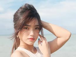 Fuji An Ungkap 8 'Kembarannya' yang Ramai di Media Sosial, dari Anak-Anak  Sampai Pengantin