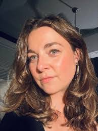 Virginia Dollins's Instagram, Twitter & Facebook