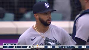 Throwback Thursday to this week in 1977, when Alan Trammell and Lou  Whitaker made their Major League debuts (both