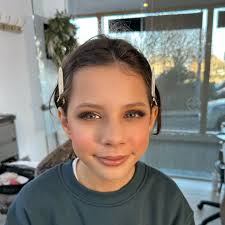 When your niece is this beautiful 🥹...