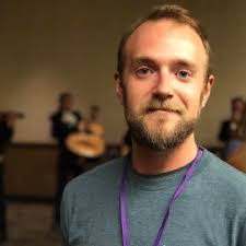 Daniel Maron's Instagram, Twitter & Facebook