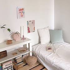 This idea from cg s design build incorporates soft mint this room is small, but the use of these muted colors open up thee.explore au lit fine linens s board pastel beds on pinterest. ð½ð¶ð»ðð²ð¿ð²ðð ðµð¼ð»ð²ð²ðð·ð¶ð» Room Ideas Bedroom Pastel Room Room Inspo