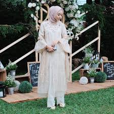 Oploverz, awsub, anitoki, samehadaku, quinime, fansub, kopaja, huntersekai, doronime, isekaisubs. 25 Model Baju Lebaran 2021 Yang Modis Kekinian Untuk Silaturahmi Updated 2021 Bukareview