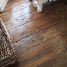 Things You Should Know About Reclaimed Flooring Reclaimed Flooring Reclaimed Oak Flooring Top Wood Canterbury Boards 420 42 Oak Wood Floors Oak Floors Flooring