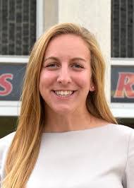 Courtney Malott's Instagram, Twitter & Facebook