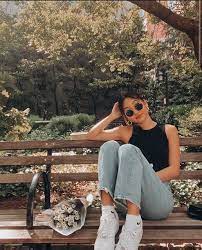 Lifestyle Lightroom Presets Mobile And Desktop For Bloggers Influencer Photography Poses Women Photoshoot Poses Model Poses Photography