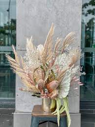 Their team explore the whole country of australia, working closely. Large Dried Arrangement Neutral Tones The Lush Lily Brisbane Florist Flower Delivery Carindale Loganholme Brisbane Buy Flowers Online