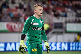Koeman came through the youth system at almere city but never made an appearance for the first team. Ronald Koeman Junior Spelen In De Kuip Is Een Droom Foto Ad Nl