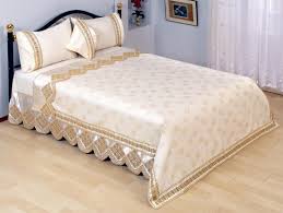 Pin Pike Takimi Ornekleri Ve Yapilislari 2012 On Pinterest Bed Cover Design Bedroom Styles Home Decor