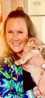 Pet sitter needed for 2 cats in Hilbert