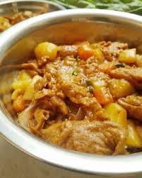 How To Cook Soya Chunks Zambian Style Zambian Kitchen Food Curry Recipes African Food