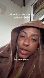 AD: How to make money as an influencer early on!!! Using @wearesocialtip  !!! 🤍 #foryou #explorepage #foryoupage #trending #fyp #howto  #howtobeaninfluencer #influencer #viral