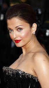 Download Aish Beautiful Wallpaper By Bhavinparmar91 4c Free On Zedge Now Browse Millions Of Popul Hd Wallpapers For Mobile Mobile Wallpaper Aishwarya Rai
