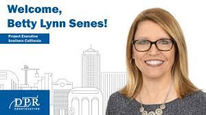 Sharon Bolle's Instagram, Twitter & Facebook