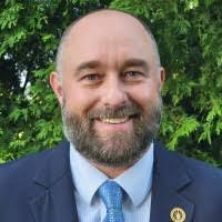 Shawn Phares's Instagram, Twitter & Facebook