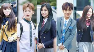 They forgot a lot of idols. List K Pop Idols Born On 1999 With Interactions 99 Liners Youtube