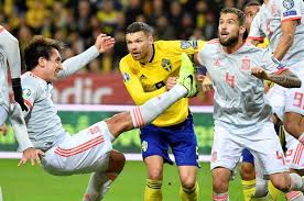 Sevilla, españa (ap) — las ocasiones iban y venían, pero tanto españa como suecia no concretaron ninguna el lunes al saldar un empate sin goles en el campeonato europeo. Espana Empata Contra Suecia Y Se Clasifica Para La Eurocopa 2020 Deportes El Pais