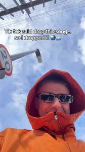 Summer Vibe for Your Playlist by LiTek