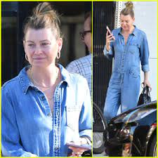 Jun 12, 2021 · ellen pompeo has a mini grey's anatomy reunion with 2 fan favorites ellen pompeo took to instagram to give fans a look at her reunion with two of her former cast members on grey's anatomy. Ellen Pompeo Grabs Breakfast With Friends In L A Ellen Pompeo Just Jared