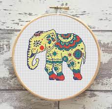 Our range of crochet patterns features beautiful designs suited to all skill levels. Bogo Free Elephant Cross Stitch Pattern Counted Cross Etsy Patrones De Punto De Cruz Gratis Bordados En Punto Cruz Patrones De Puntos