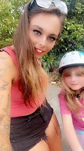 Michelle Laing (@michelle_laing22) • Instagram photos and videos