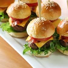 Mini Burgers Au Thermomix Recette Buffet Alimentaire Amuse Gueules Pour Reception Mini Burger