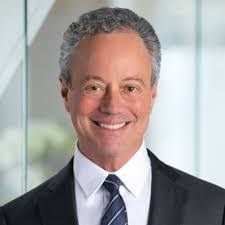 Jorge Pereda's Instagram, Twitter & Facebook