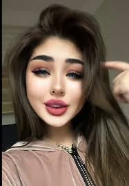 Alexandra Jain's Instagram, Twitter & Facebook