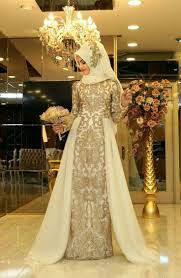 Take for example these muslim brides who spent their wedding day wearing the most incredible veils called hijabs. Pin By Mohammed Fidahussein On Hijab Muslim Dress Islamic Dress Muslim Wedding Dresses