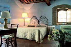 The cheapest way to get from san quirico d'orcia to bagno vignoni costs only 1€, and the quickest way takes just 5 mins. Locanda Del Loggiato Bagno Vignoni E 102 Hotel Selezionati Nei Dintorni